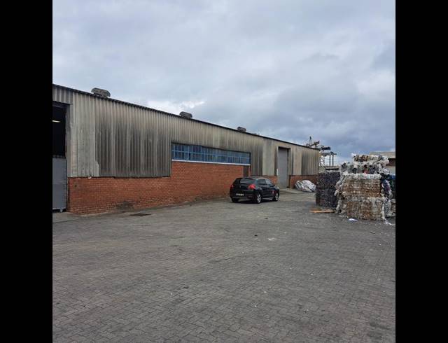 INDUSTRIAL PROPERTY TO RENT IN DEAL PARTY